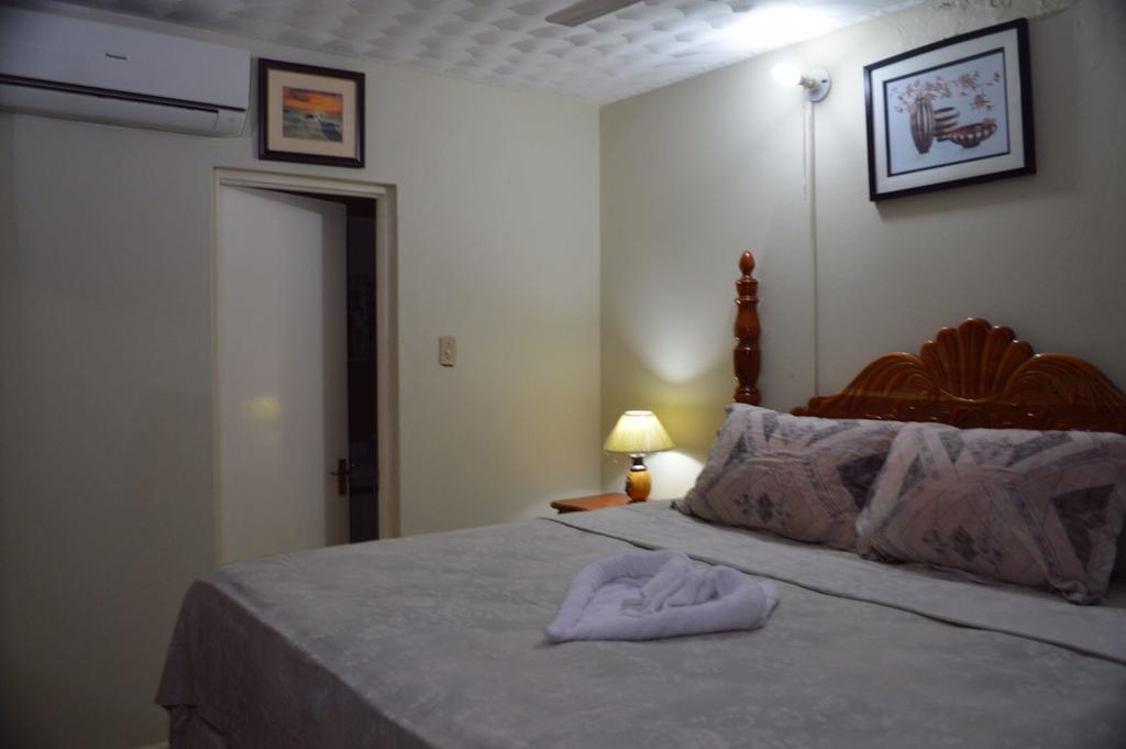Chill On The Hill Apartment Очо Риос Екстериор снимка